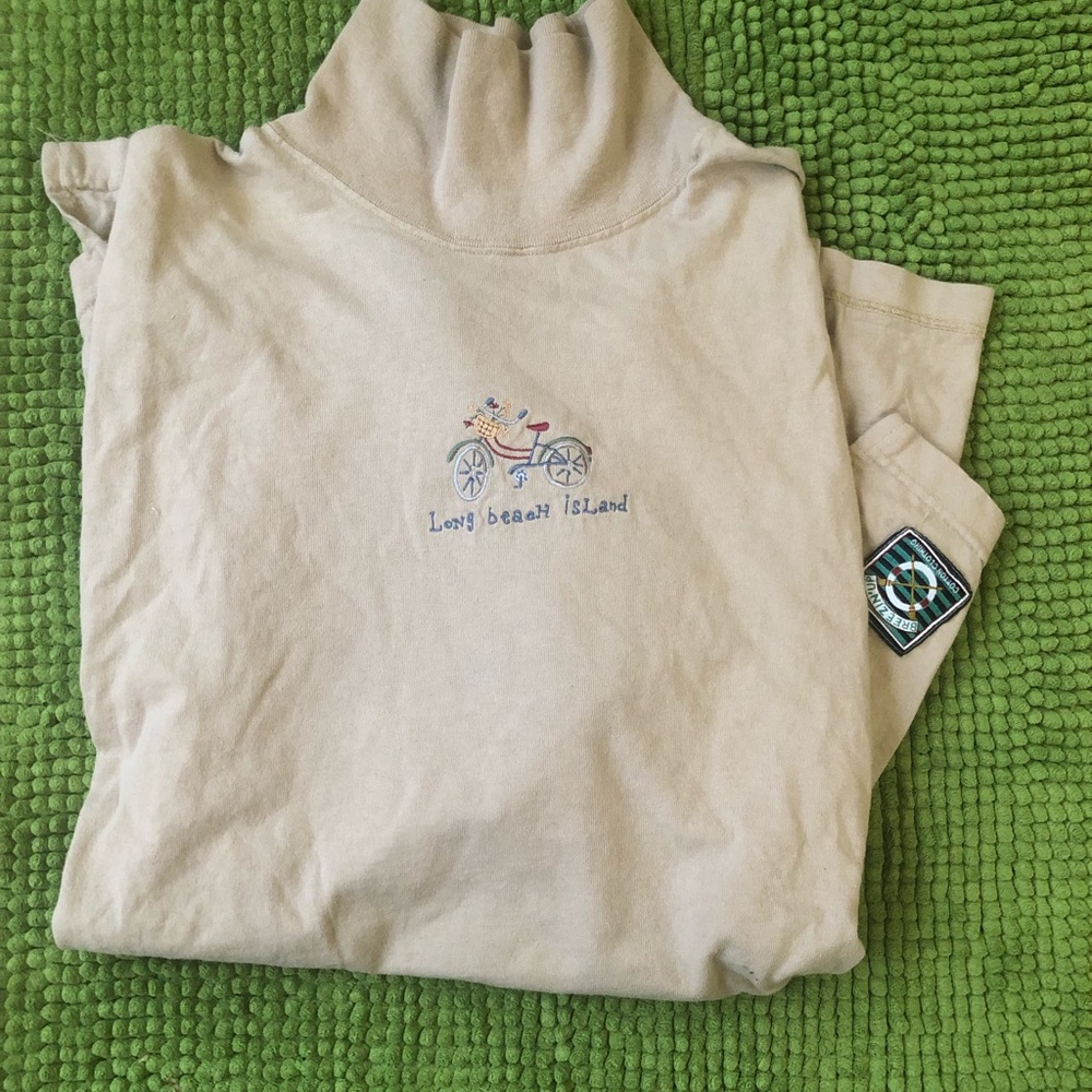 Long Beach island turtle neck